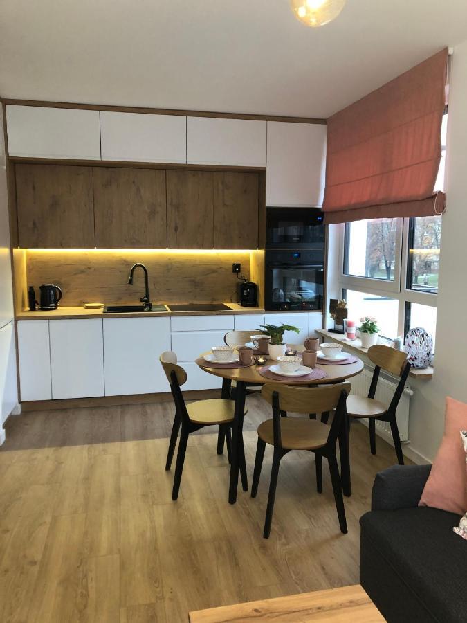 Apartament Pileckiego Nowy Dwor Mazowiecki Modlin Airport Luaran gambar