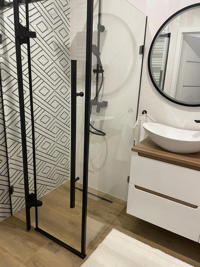 Apartament Pileckiego Nowy Dwor Mazowiecki Modlin Airport Luaran gambar