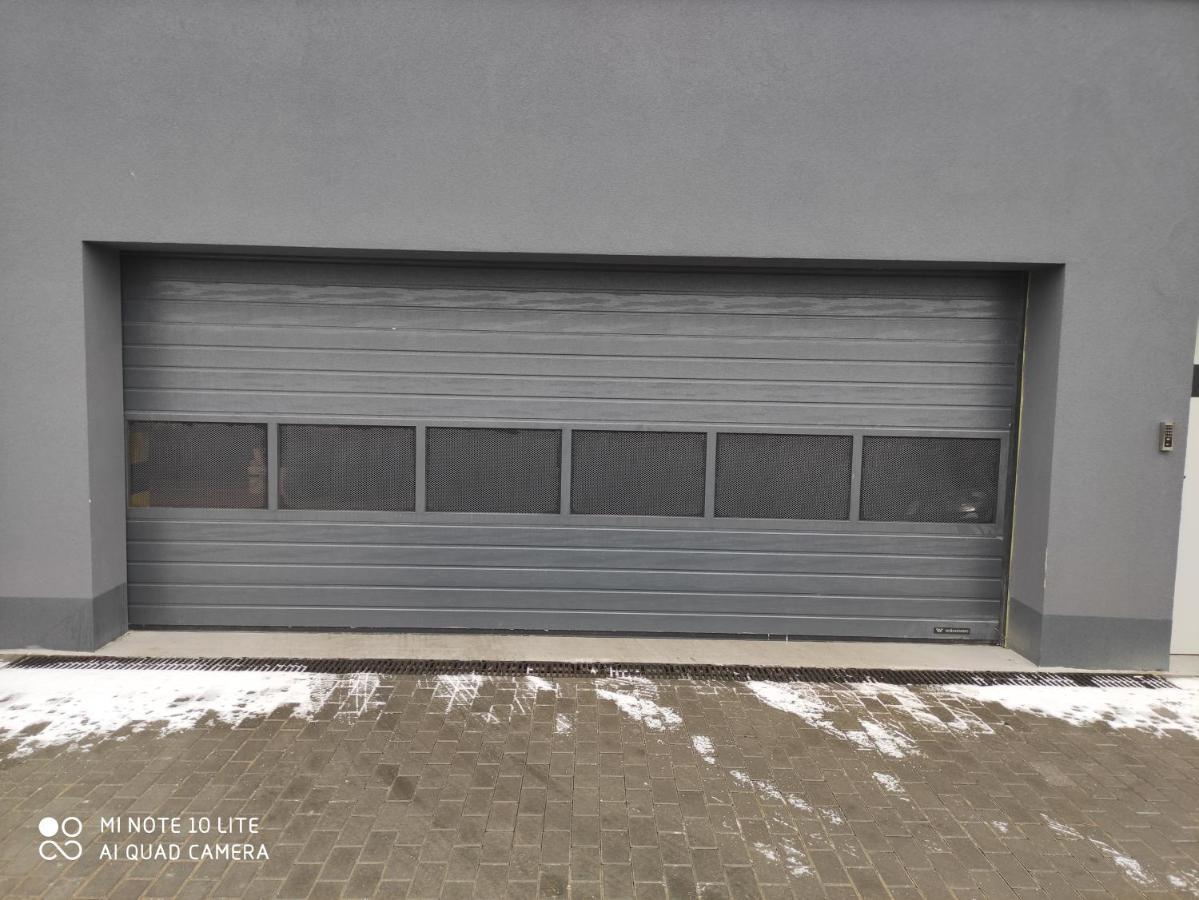 Apartament Pileckiego Nowy Dwor Mazowiecki Modlin Airport Luaran gambar