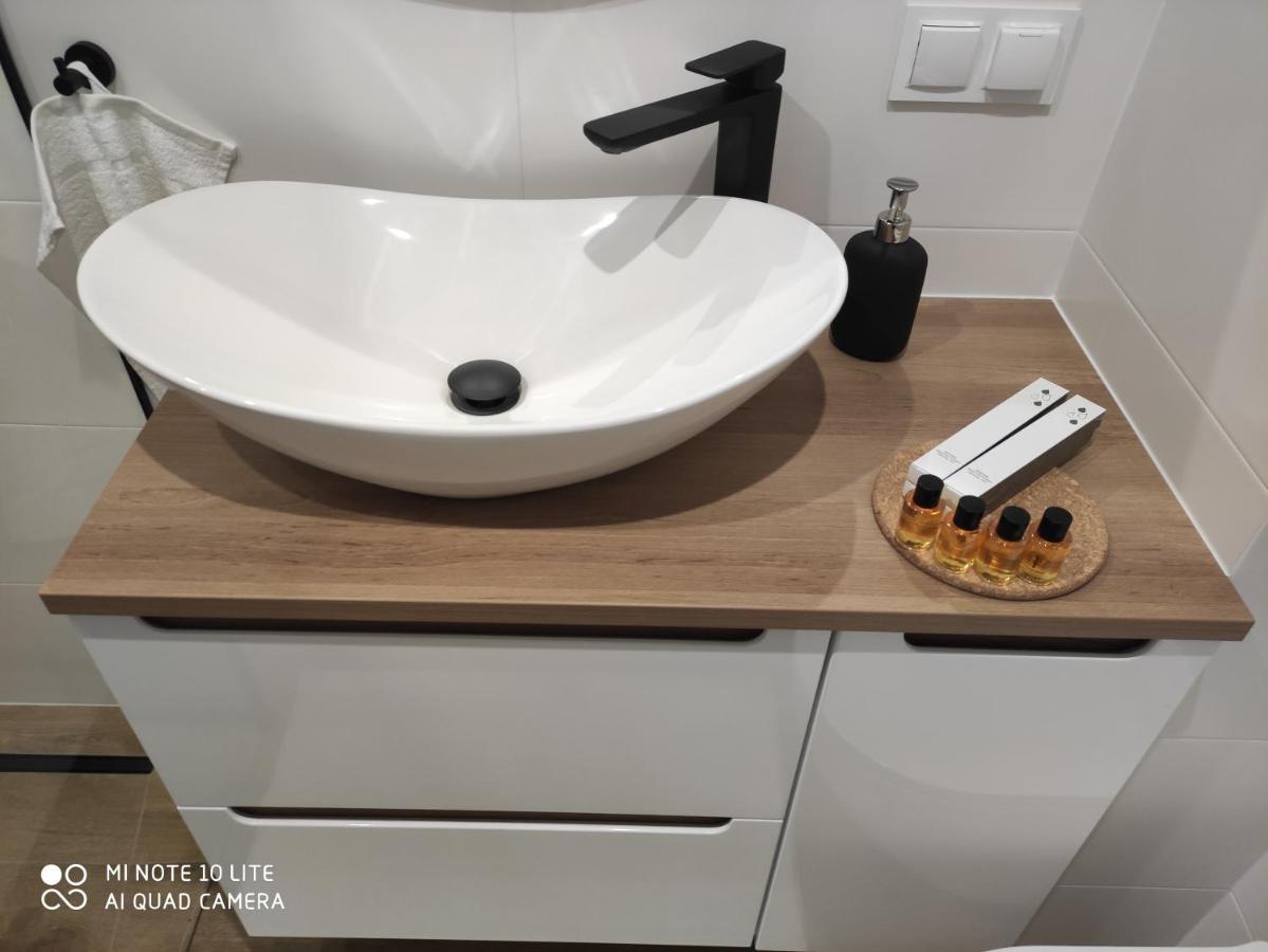 Apartament Pileckiego Nowy Dwor Mazowiecki Modlin Airport Luaran gambar